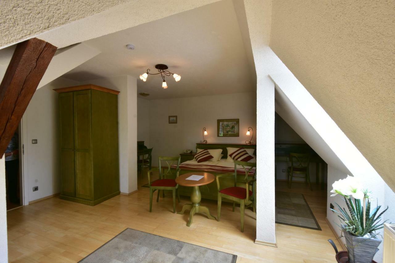 Sant Georg Garni Hotell Mariánské Lázně Eksteriør bilde
